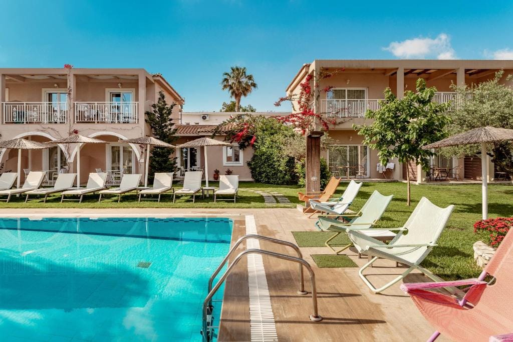 Aeolos Boutique Hotel & Suites — 5