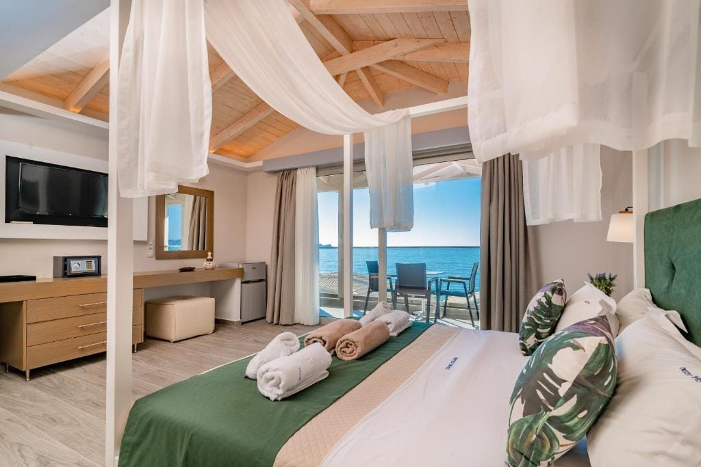 Crystal Beach Hotel — 2