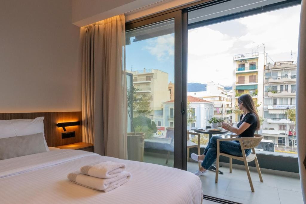 CENTRO Suites — 3