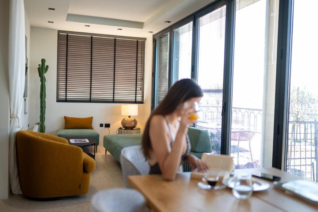 Evripidou 7 - Kalamata Mediterranean Suites — 4