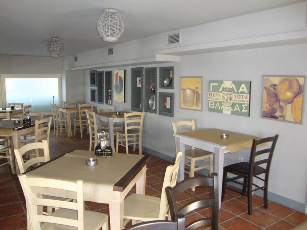 Hotel Alexandrion — 4