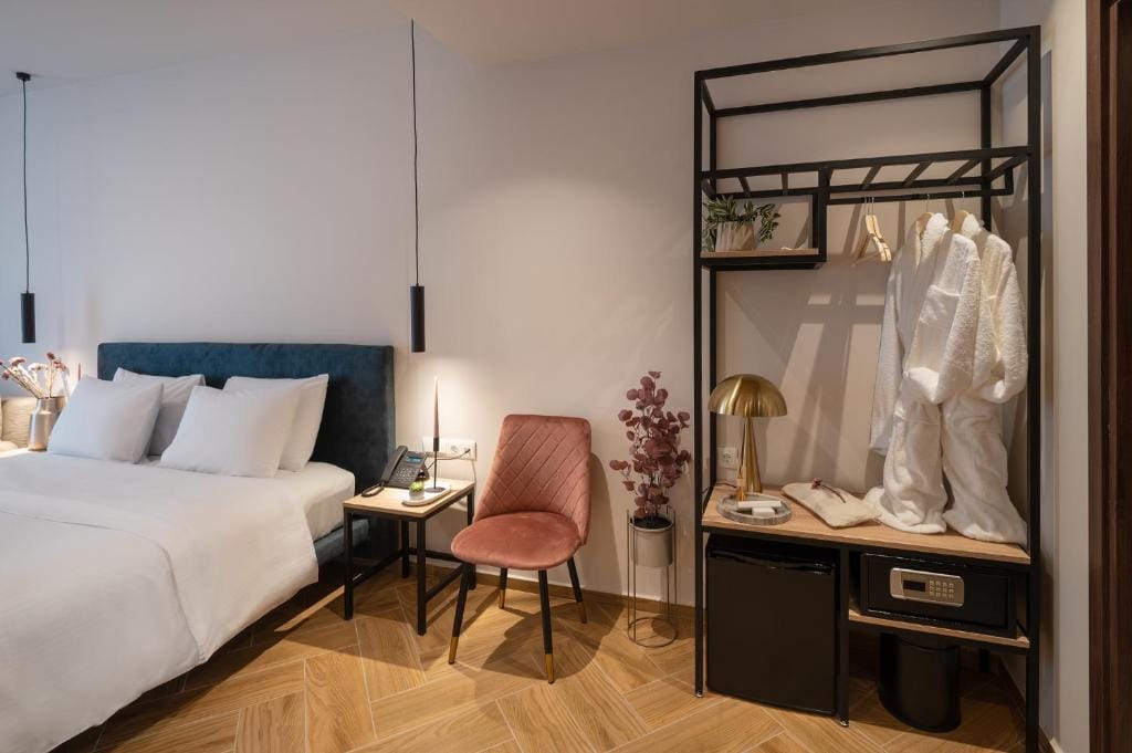 IRA - ΗΡΑ Hotel — 2