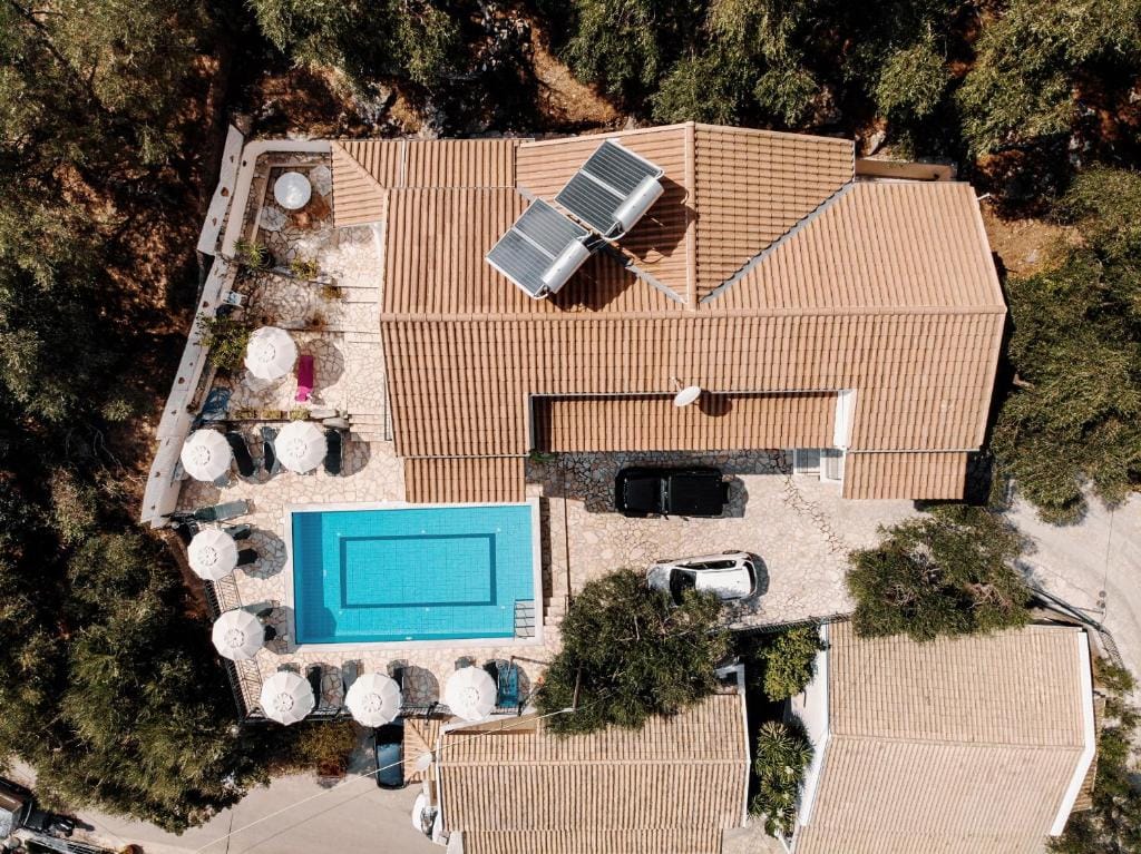 Elena apt — 4