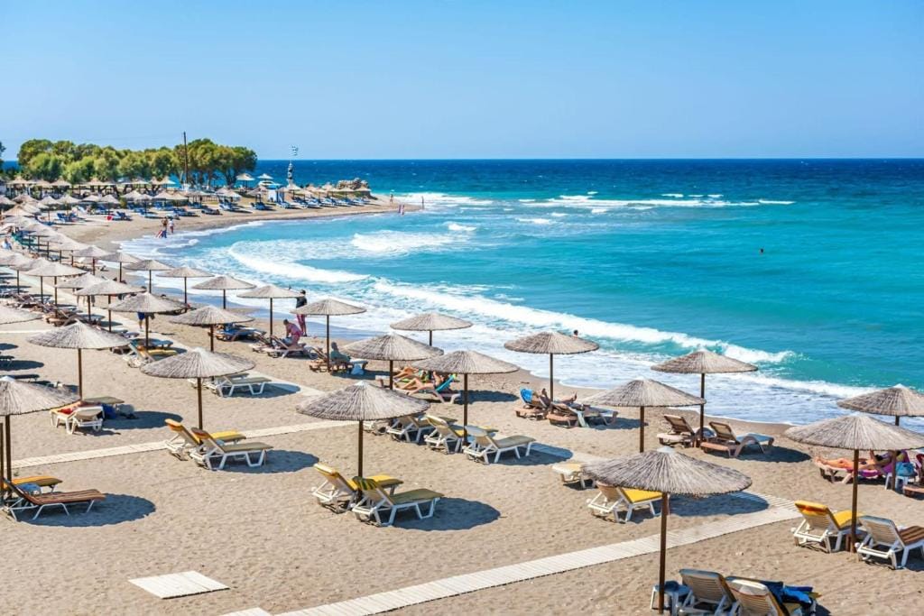 Maistrali Hotel & Restaurant — 3