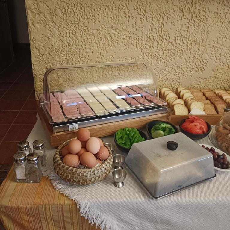Maistrali Hotel & Restaurant — 4