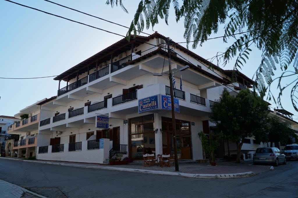 Hotel Castelli — 1
