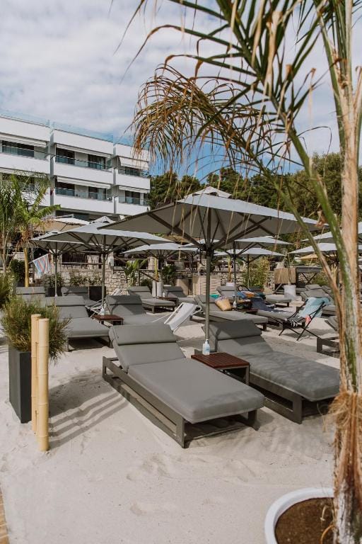 Margarita Sea Side Hotel — 5