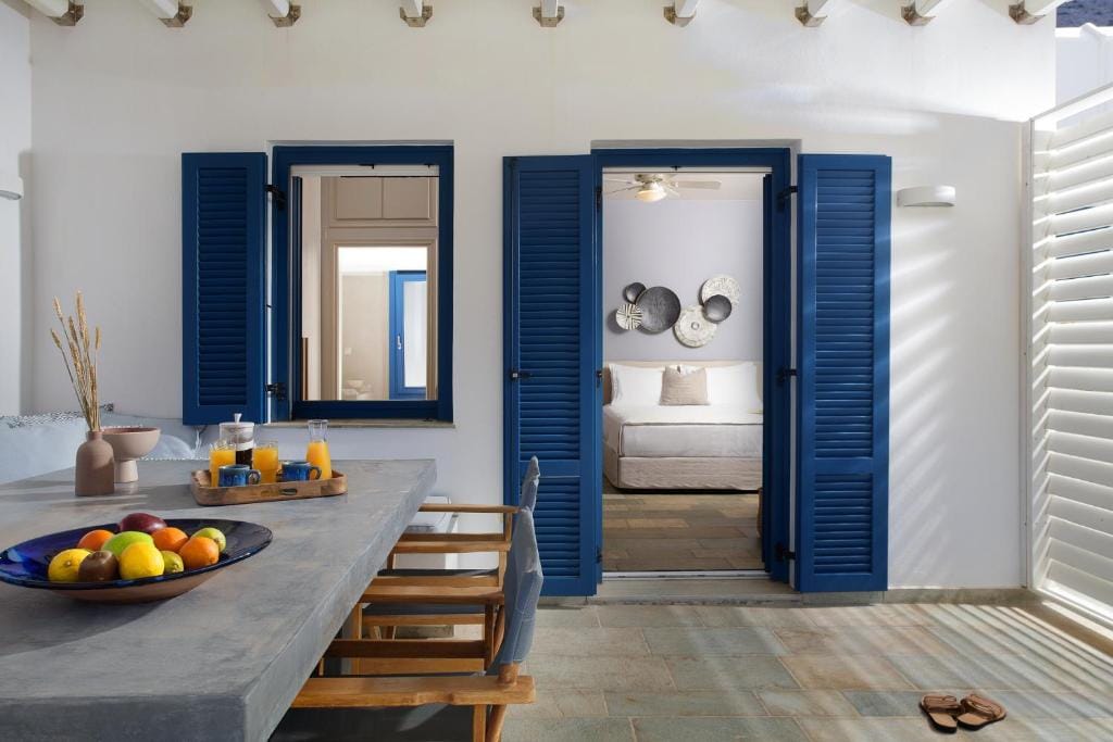Sifnos House - Rooms and SPA — 2