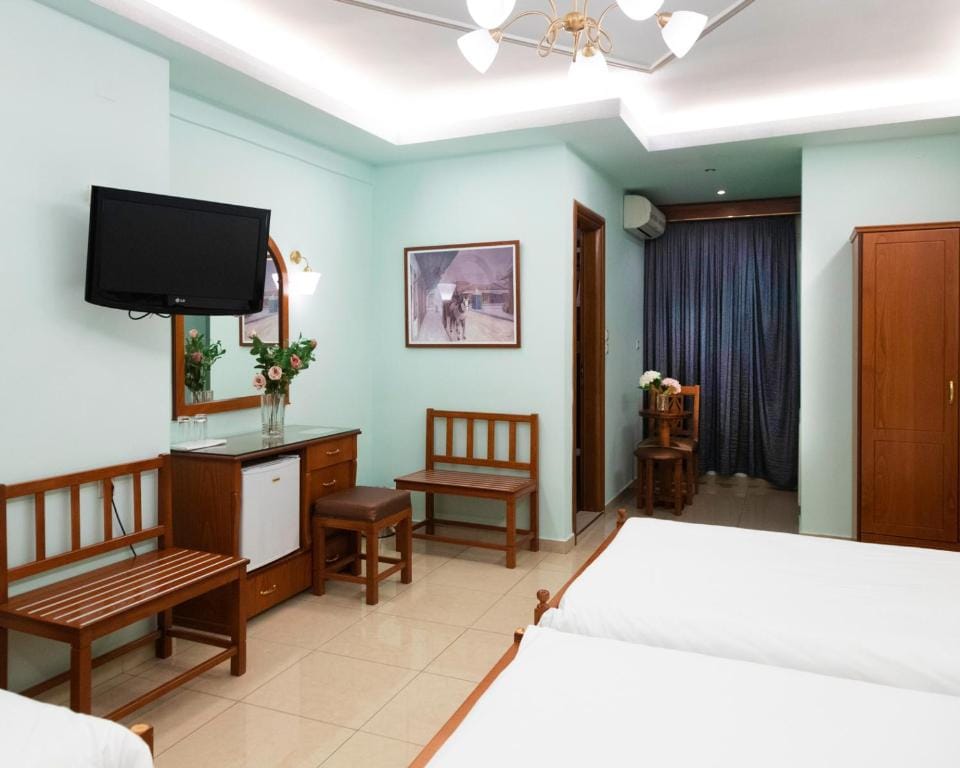 Hotel Avra — 4