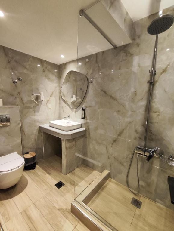 Hotel Avra — 5