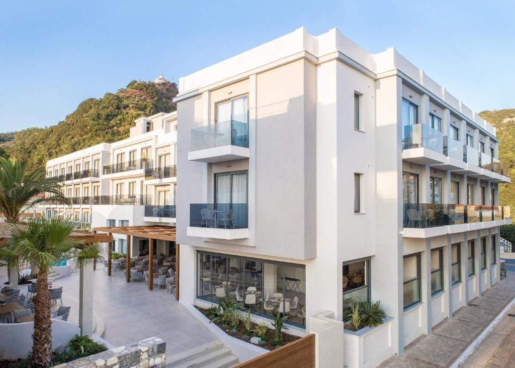 Samian Mare Hotel, Suites & Spa — 2
