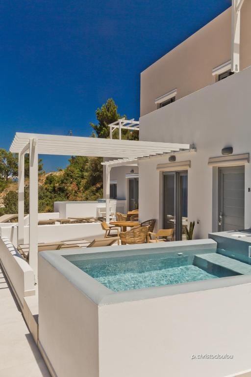 Agnantema luxury suites — 4