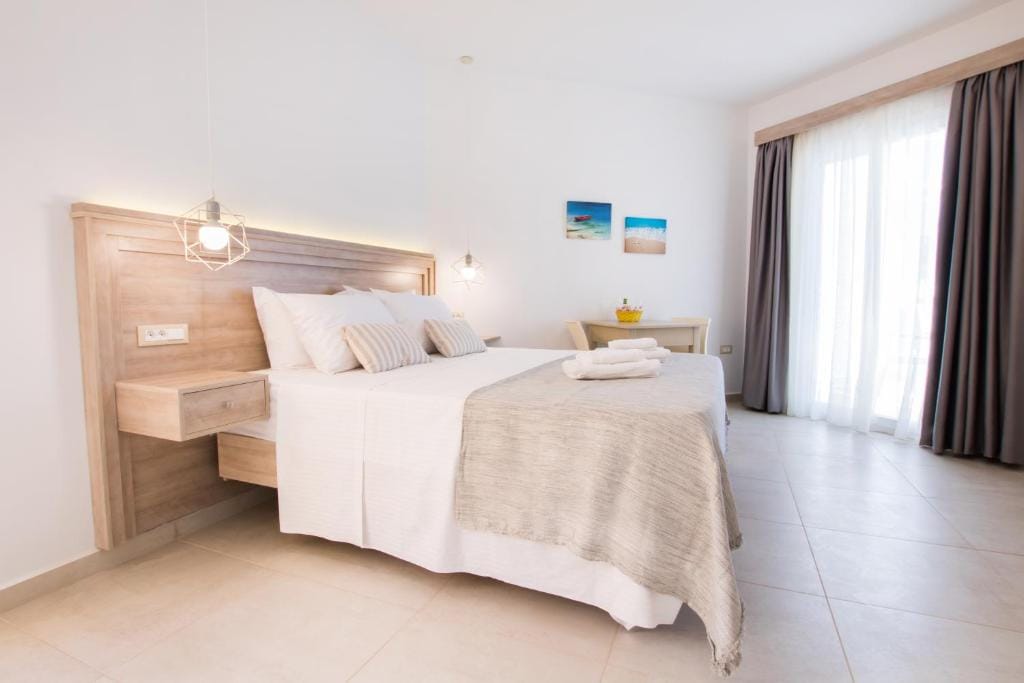 Porfyris Studios and Apartments — 5