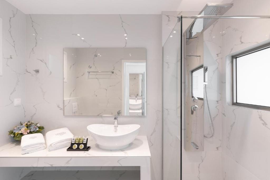 Melina Bay Boutique Hotel — 3