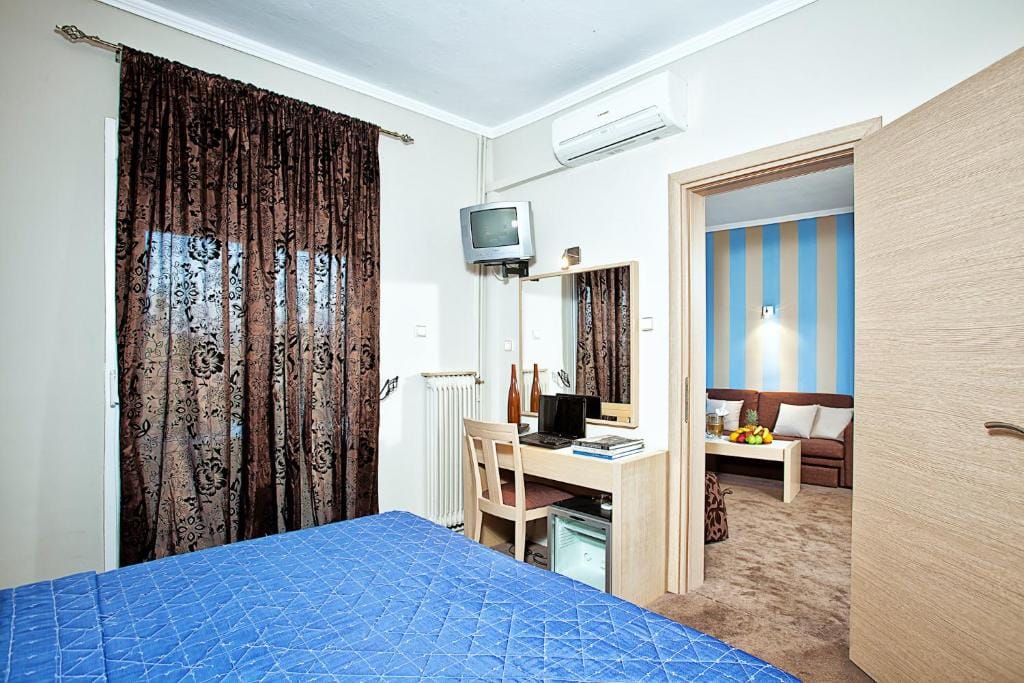 Anastassiou Hotel - Bike and motorcycle friendly hotel — 2