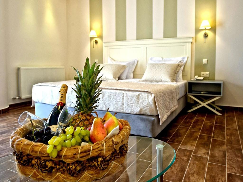 Enastron View Hotel — 5