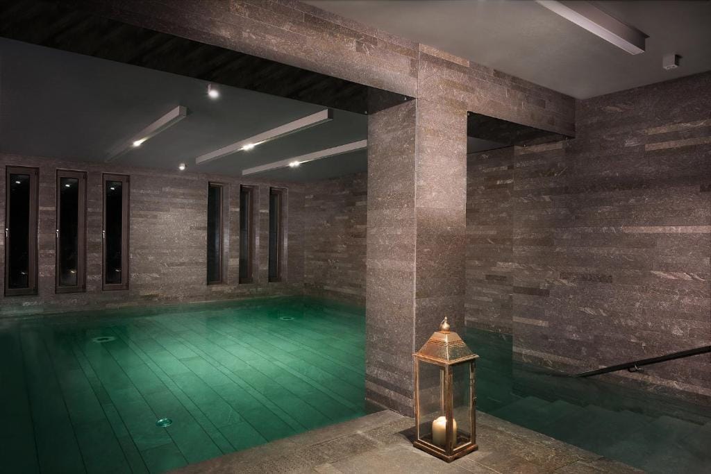 Esperos Palace Luxury & Spa Hotel — 4