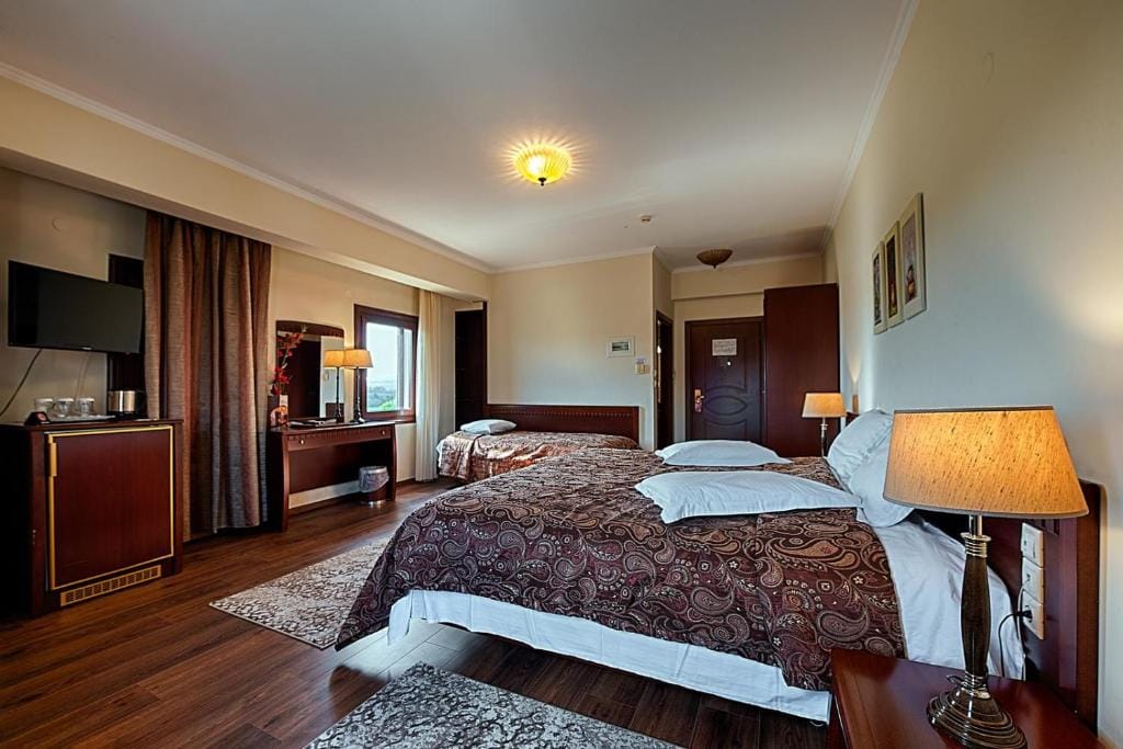Hotel Nostos Kastoria — 2