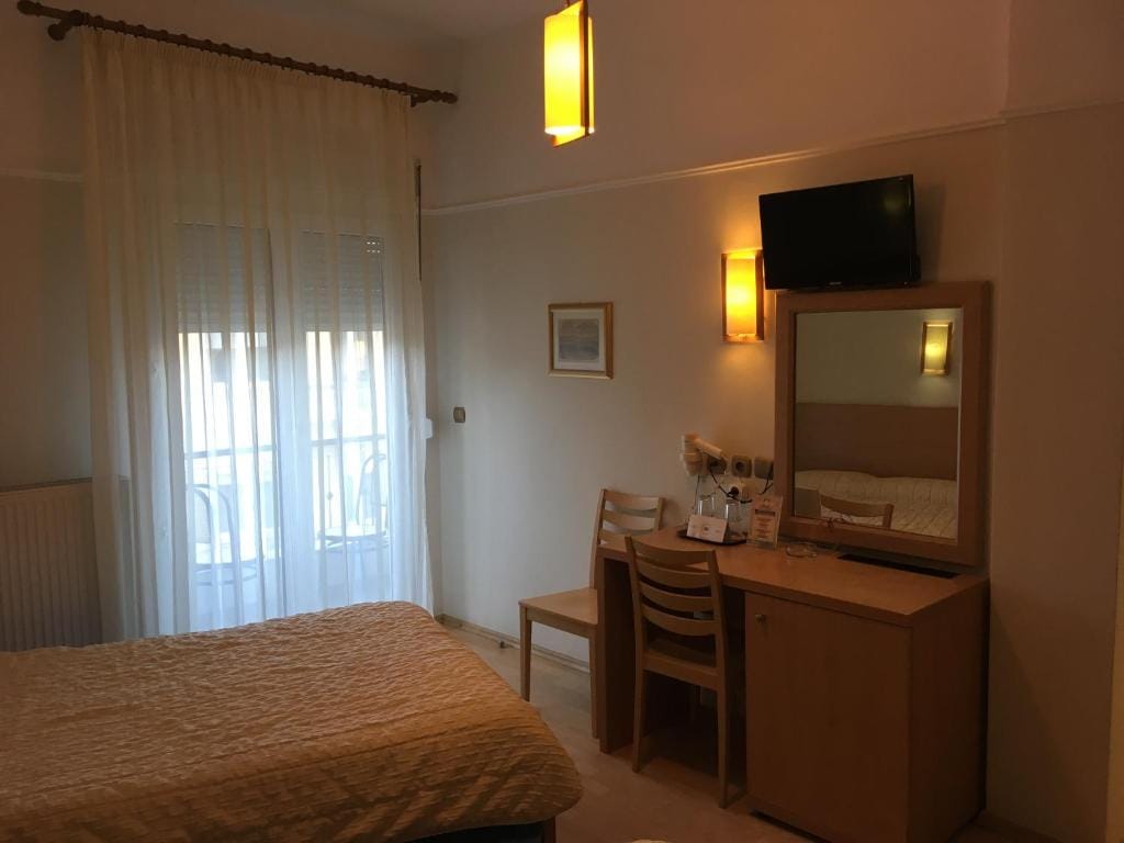 Hotel Orestion - Bike and motorcycle friendly hotel — 2