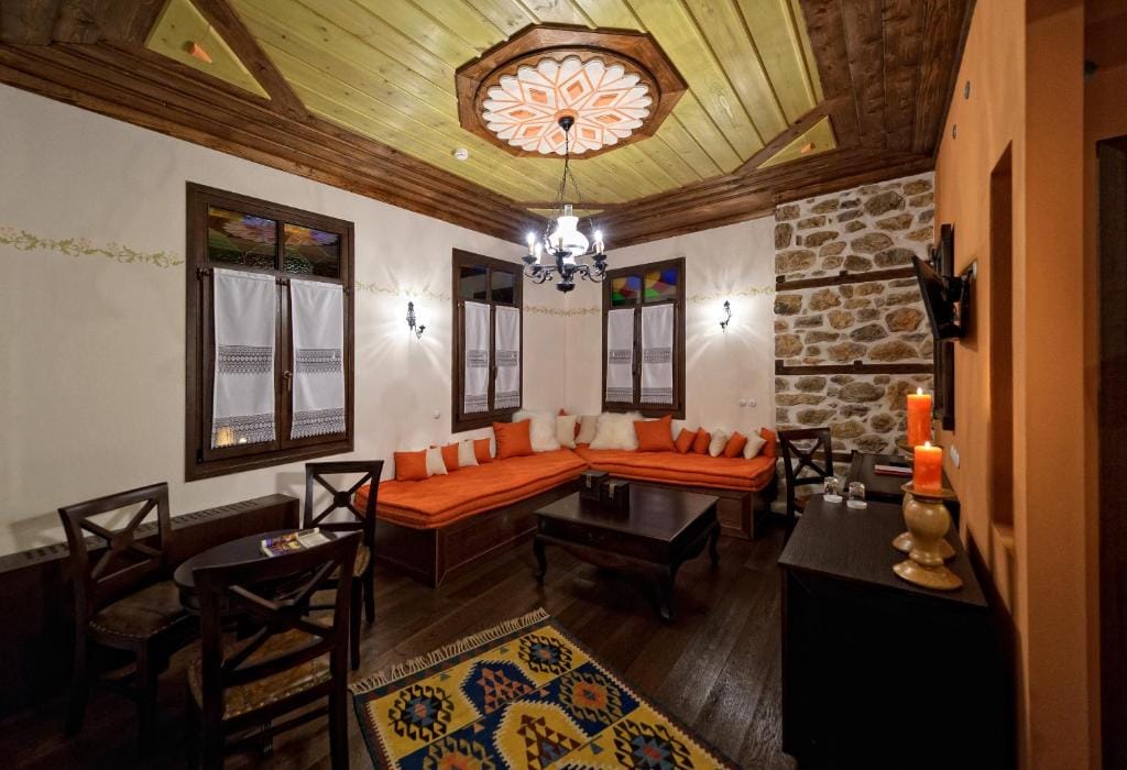 Orologopoulos Mansion Luxury Hotel — 4