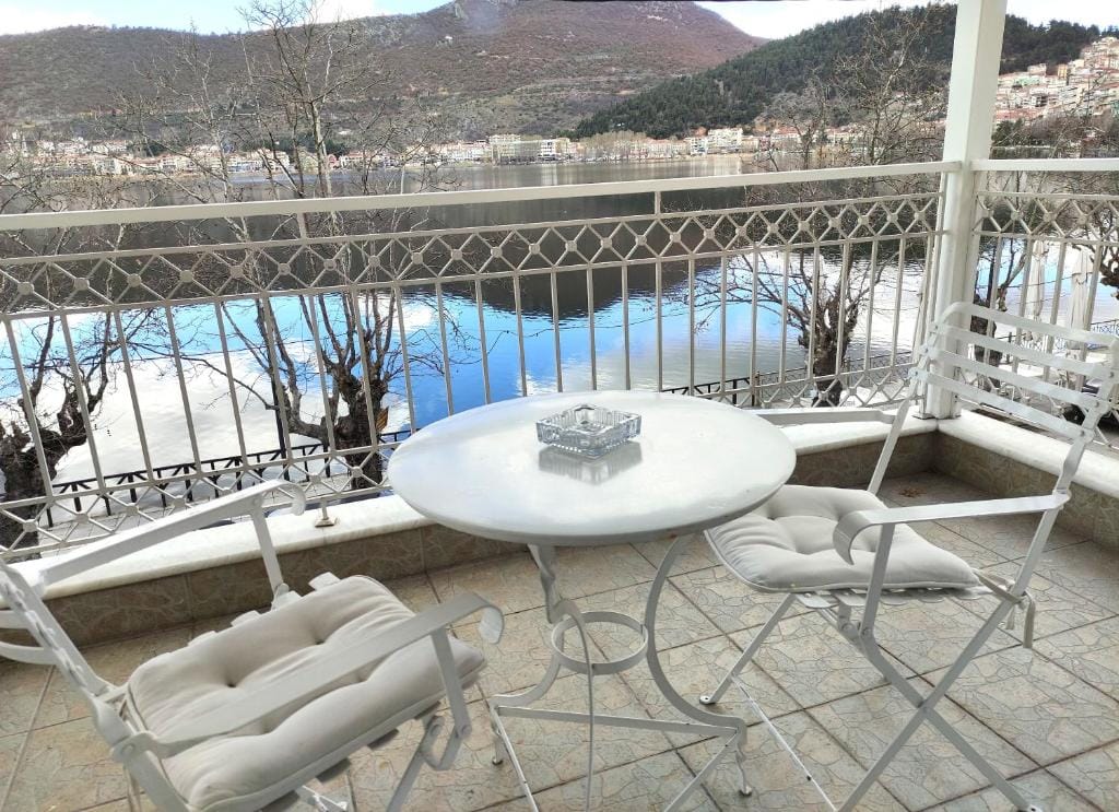 Paraliako Κaterina Lakefront - Biker Friendly Hotel — 3