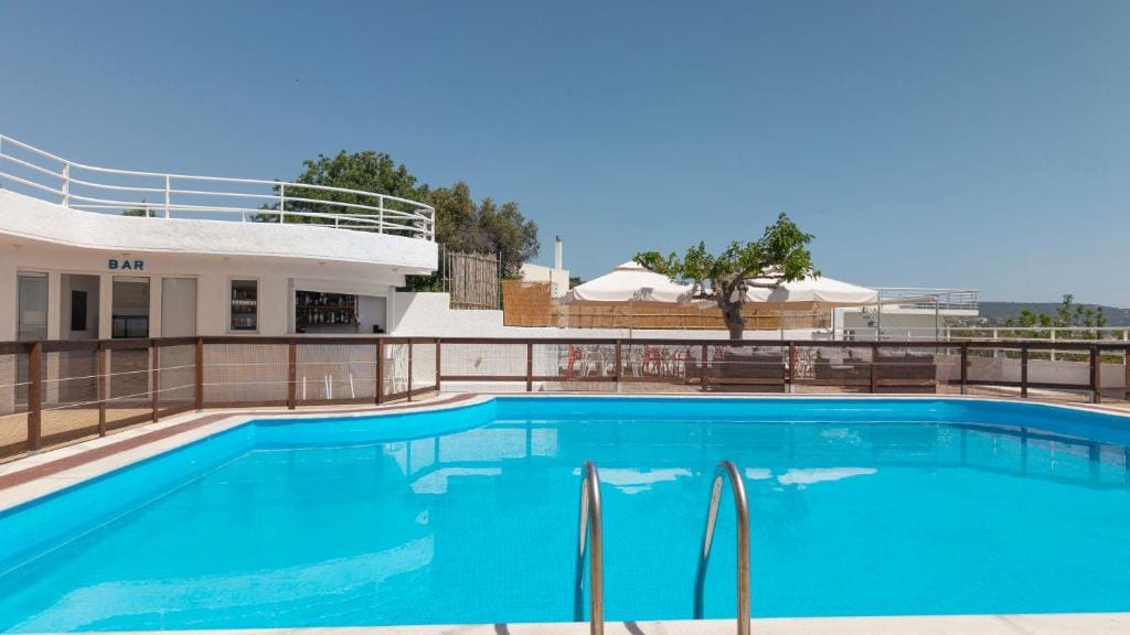 CHIOS HOTEL — 5