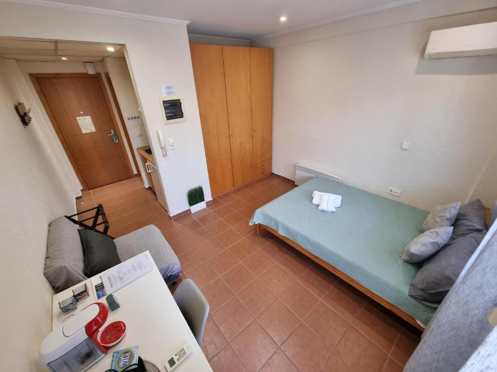 Astro Studio Apartments — 1