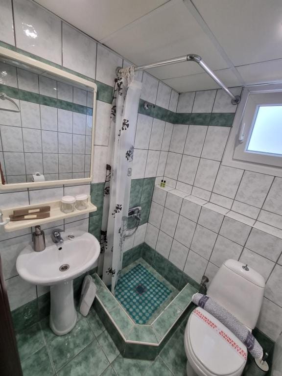 Nikos Studio Apartments — 3
