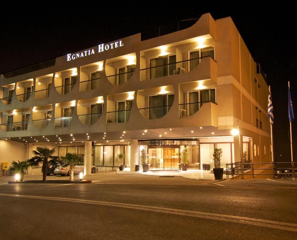 Egnatia City Hotel & Spa — 1