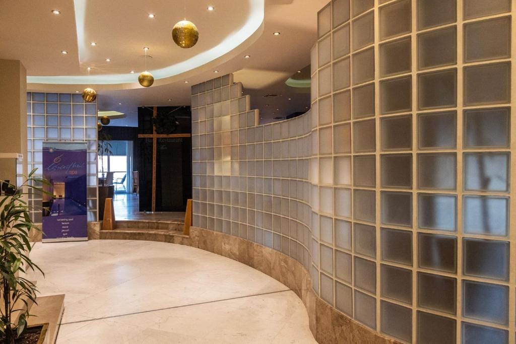 Egnatia City Hotel & Spa — 3