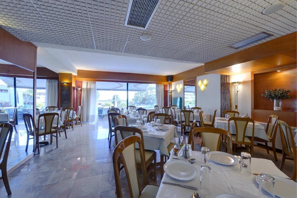 Esperia Hotel — 4