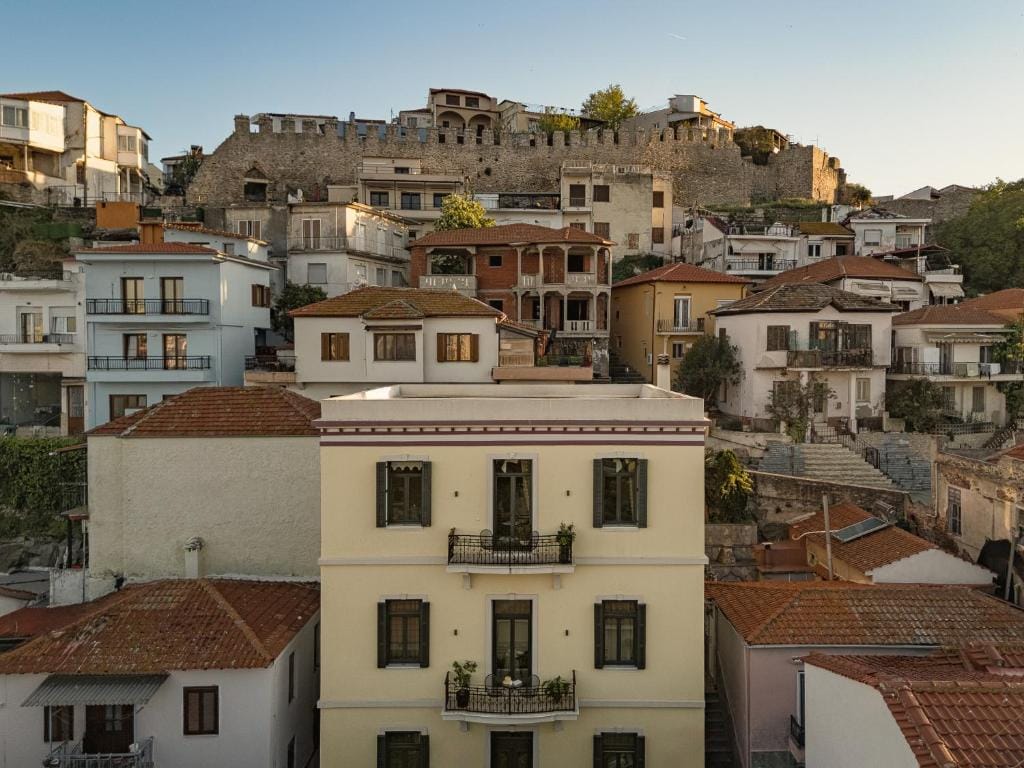 Oikia Classic House in Old Town Kavala — 1