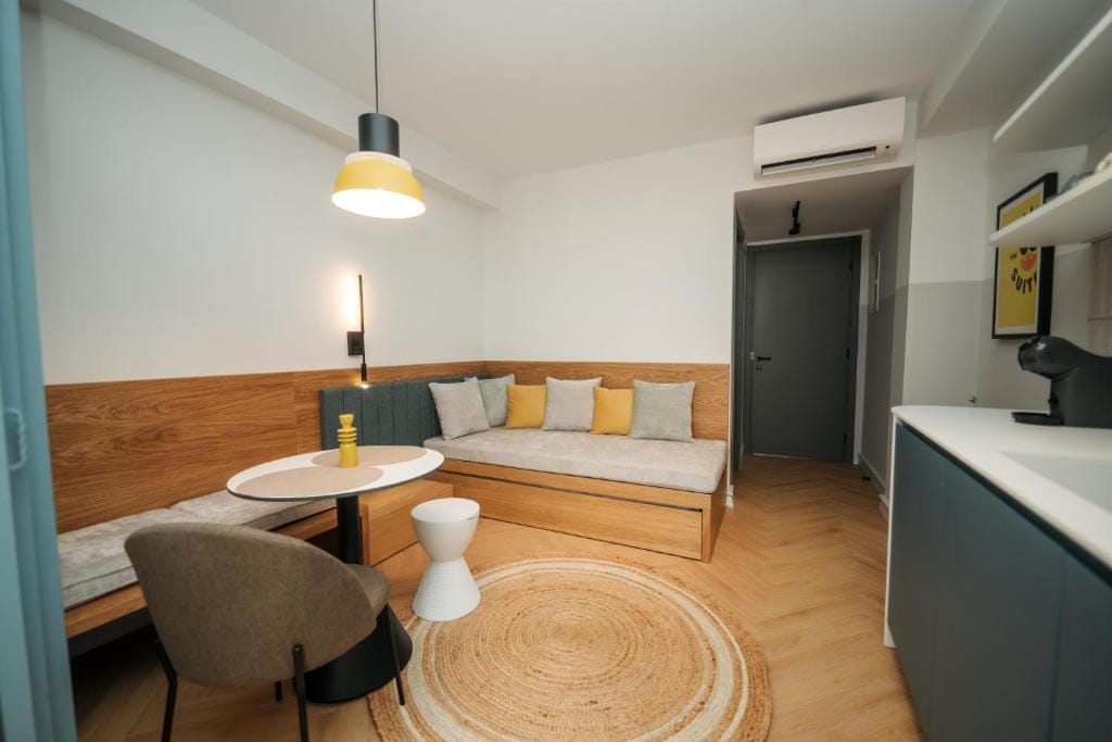 Yellow Suites Kavala — 4