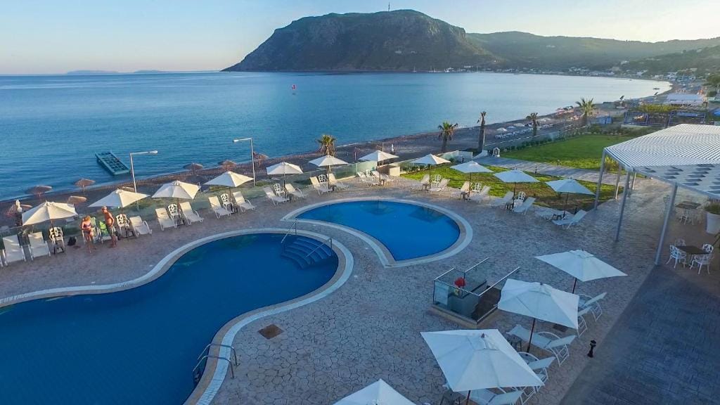 Royal Bay Suites