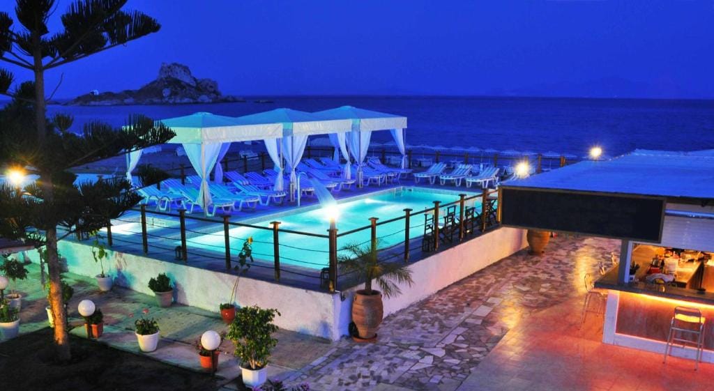 Sacallis Inn Beach Hotel — 4