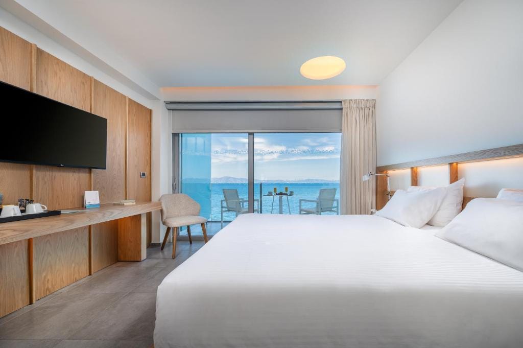 Kos Aktis Art Hotel — 4