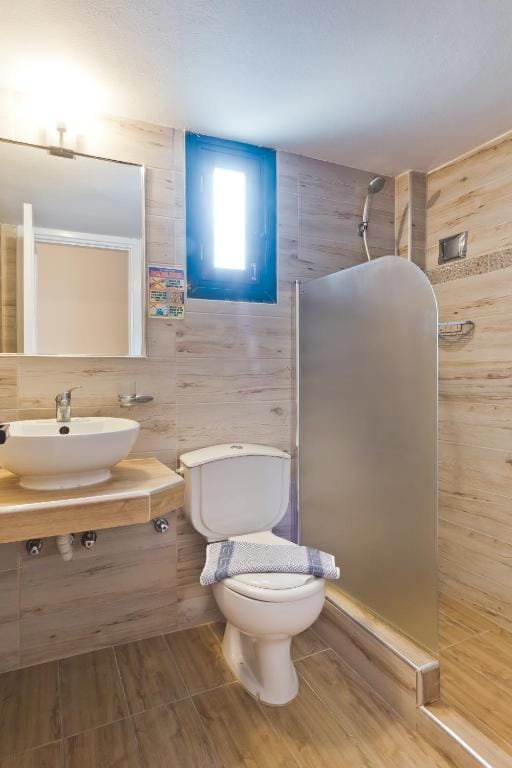 Kyra Panagia Hotel — 3