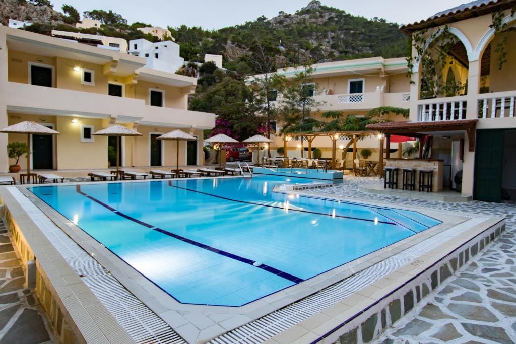 Kyra Panagia Hotel — 4