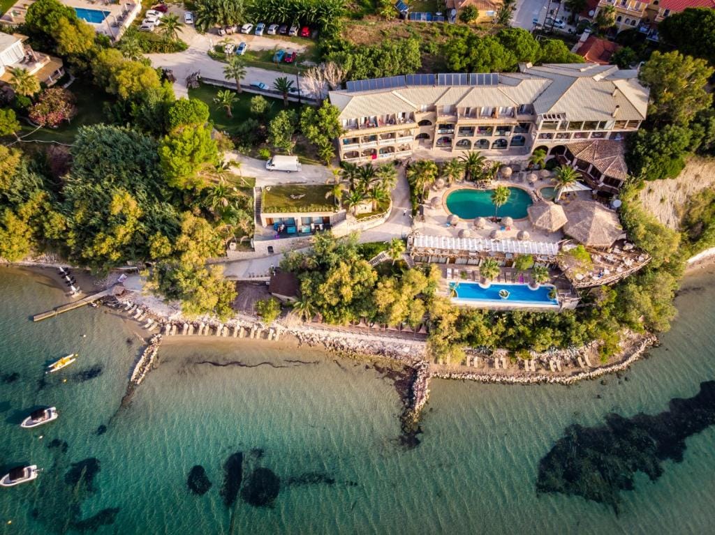 Gloria Maris Hotel Suites and Villas — 2