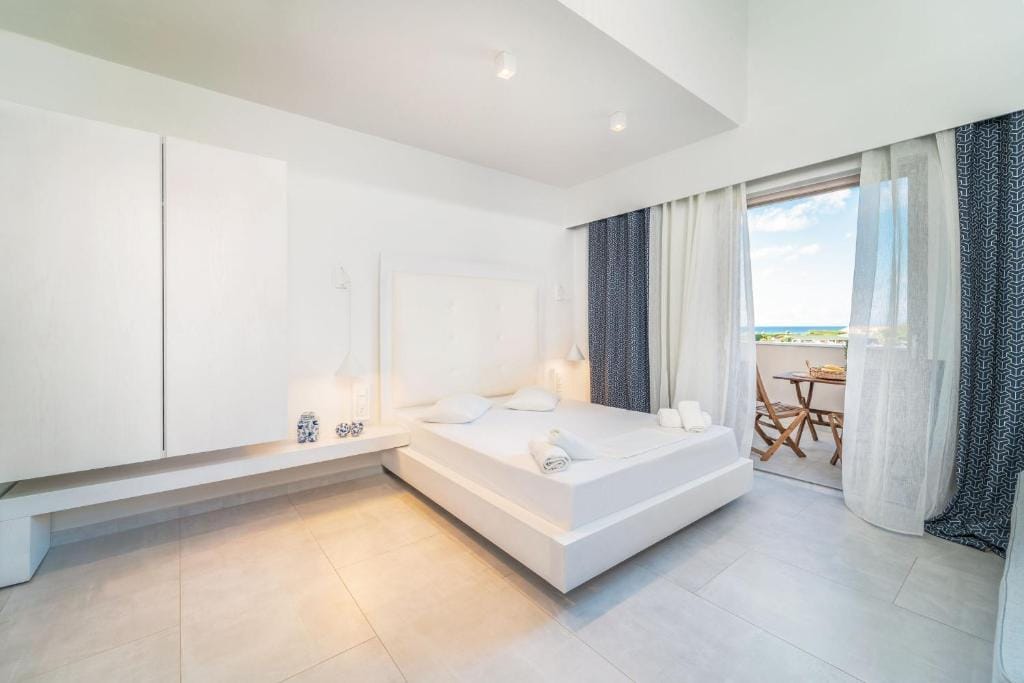 San Giovanni Beach Resort and Suites — 2