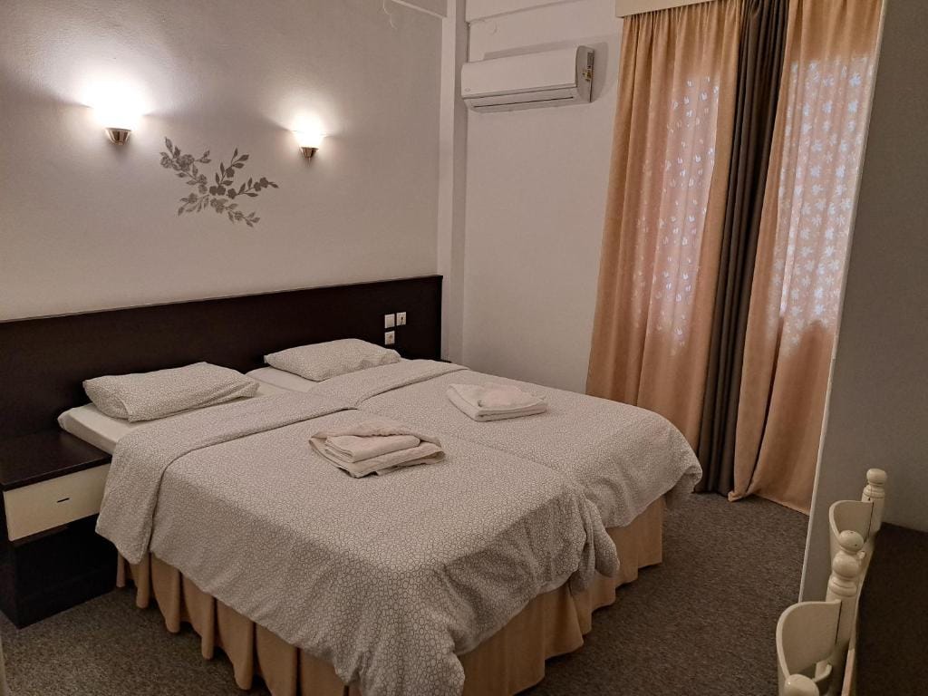 Galanopoulos Hotel — 5
