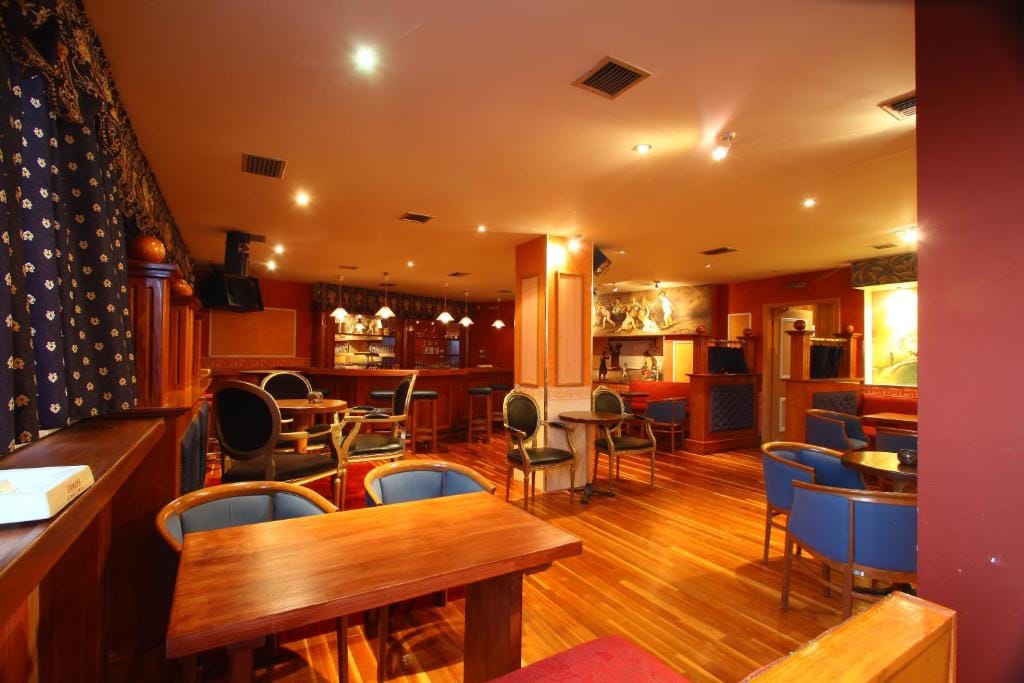 Mantas Hotel — 5
