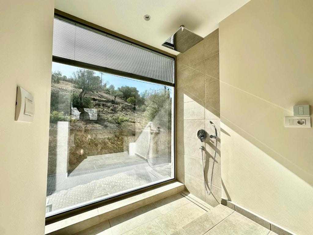 Topos luxury stay Heraion — 3