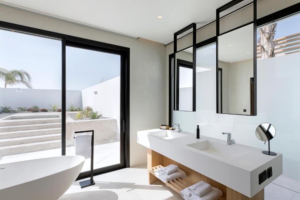 D' Andrea Lagoon All Suites - Adults Only — 3