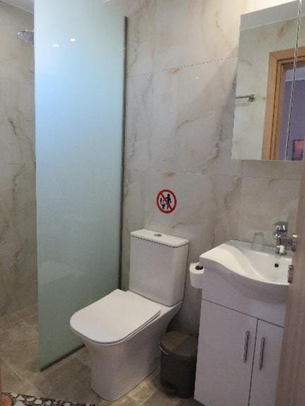 IASONAS APARTMENTS — 3