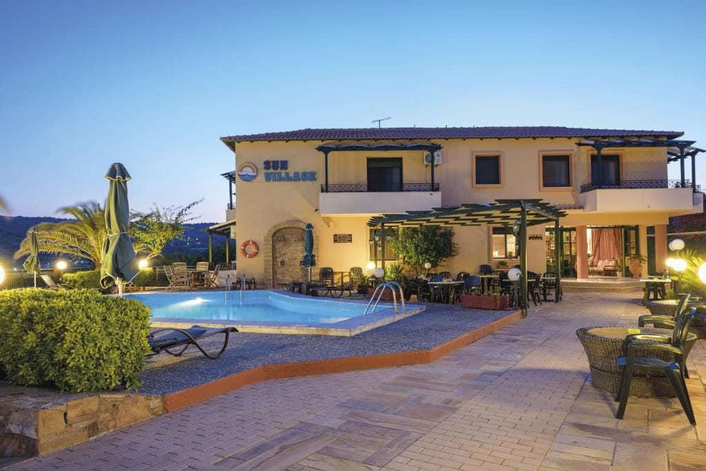 Sun Village Hotel Apartments — 3