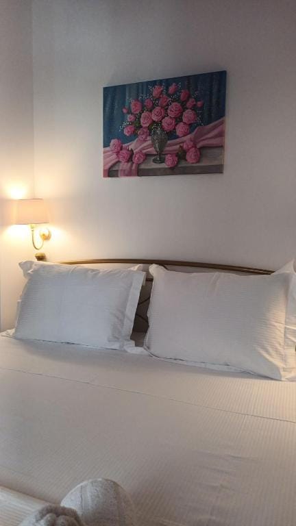 Aphrodite luxury rooms — 5