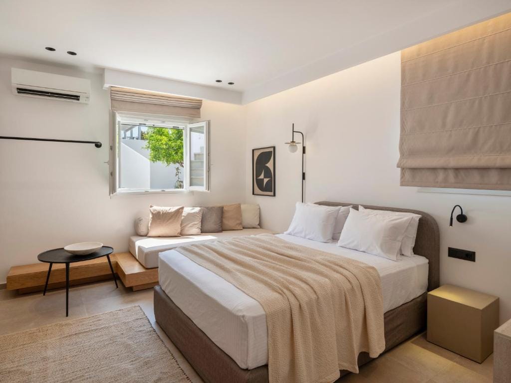 Anemelia way of living — 2
