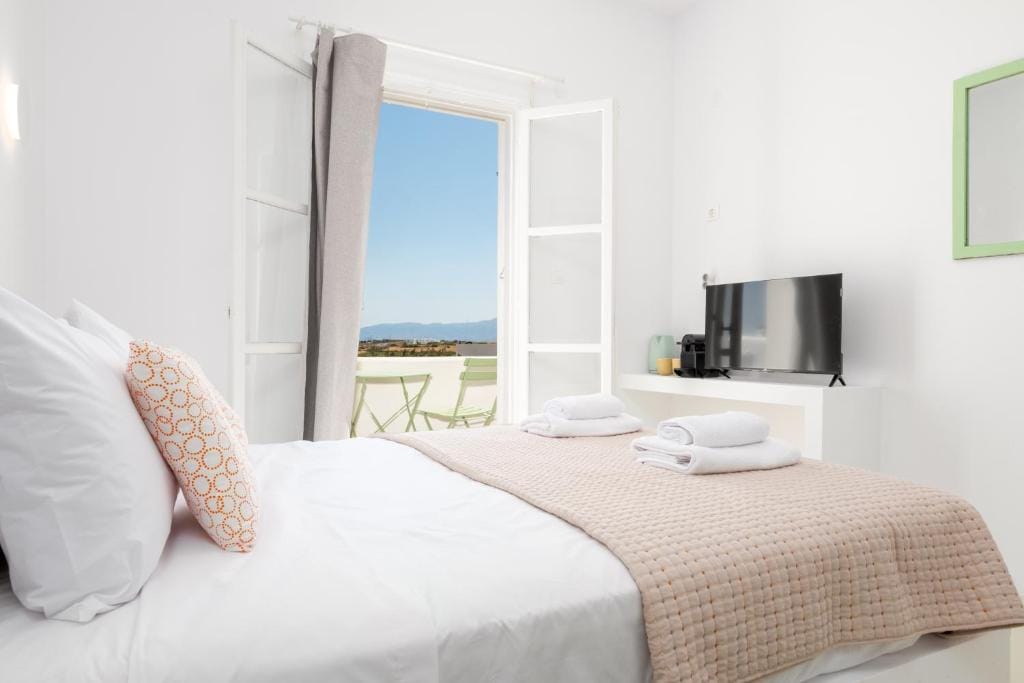 Libertis Paros — 5