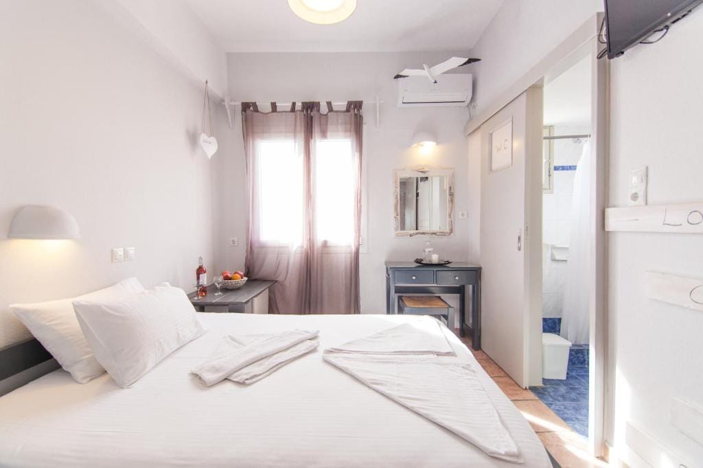 Madaky Hotel — 2